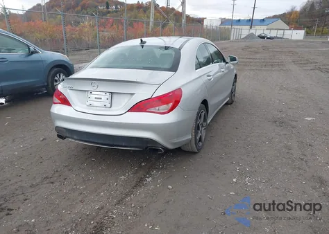 2014 Mercedes-Benz Cla 250 z USA, uszkodzony, nr VIN WDDSJ4EB3EN096438